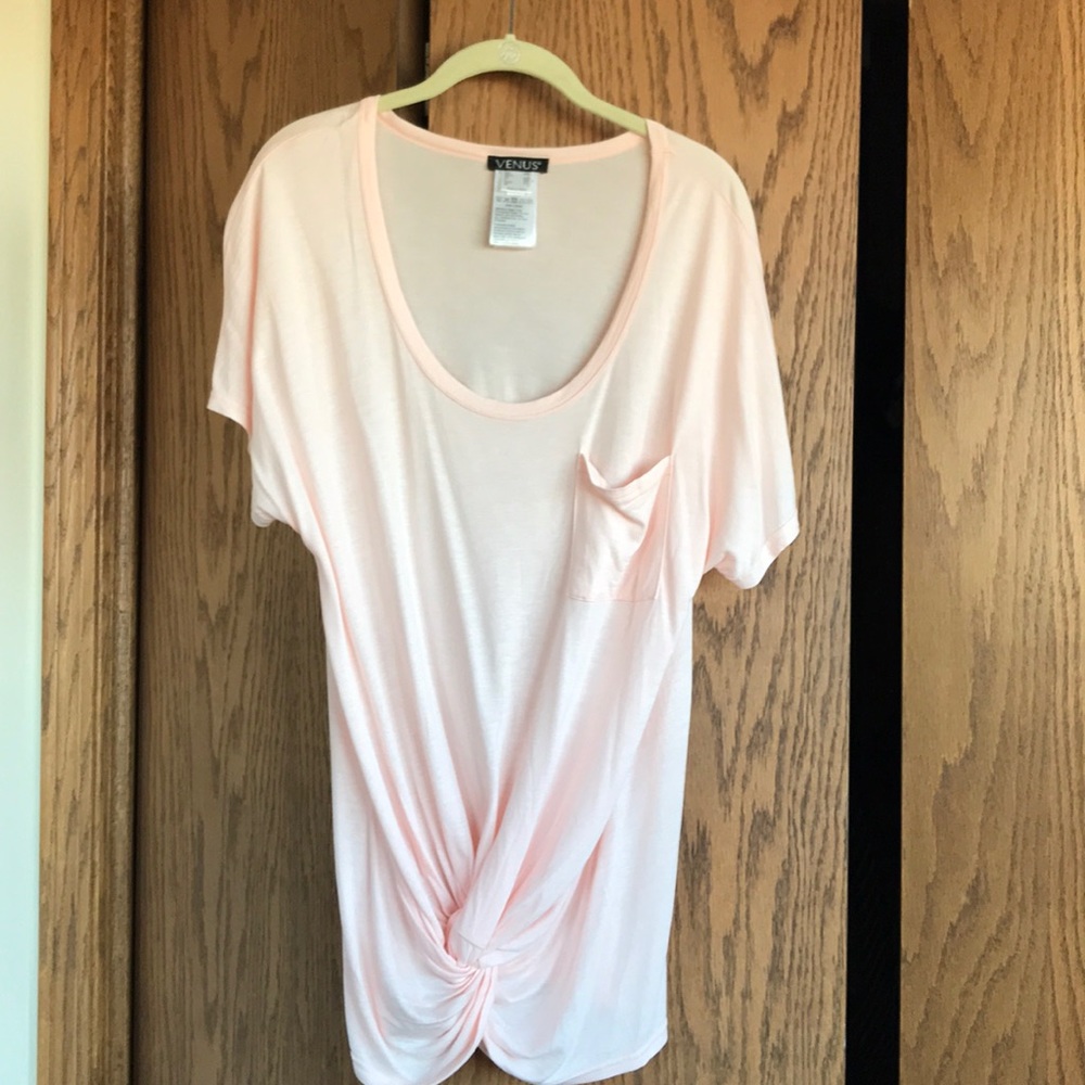 Cute pink top